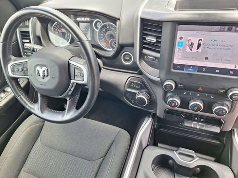 Used 2023 RAM 1500 Big Horn RWD image 31