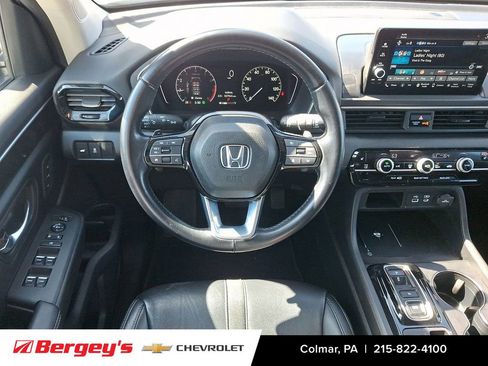 Used 2023 Honda Pilot EX-L image 15