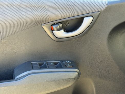 Used 2010 Honda Fit BASE image 11