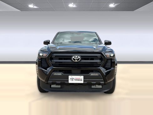 Used 2025 Toyota Tacoma SR5 AWD/4WD image 6