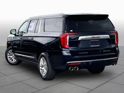 Used 2024 GMC Yukon XL Denali AWD/4WD image 12