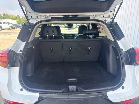 Used 2025 Buick Encore GX Preferred FWD image 13