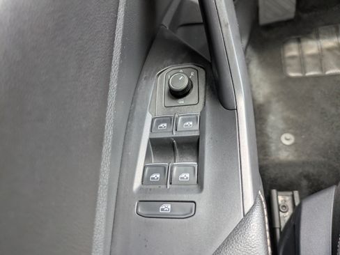 Used 2024 Volkswagen Jetta S FWD image 28