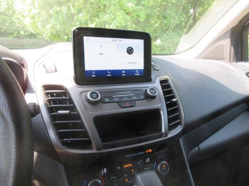 Used 2022 Ford Transit Connect XLT FWD image 34