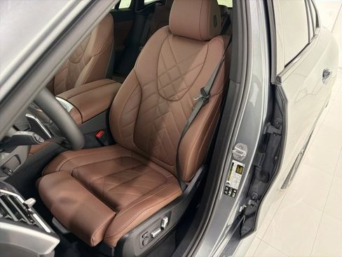 Used 2024 BMW X6 xDrive40i w/ Premium Package image 13