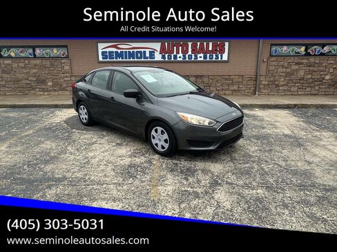 Used 2017 Ford Focus S image 1