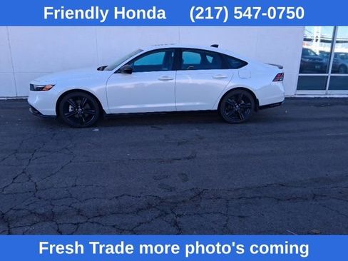 Used 2023 Honda Accord Sport image 7