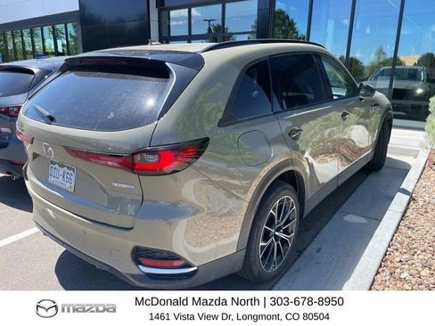 Used 2025 MAZDA CX-70 Plug-In Hybrid w/ Premium Pkg AWD/4WD image 3