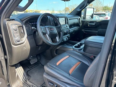 Certified 2023 GMC Sierra 2500 AT4 w/ AT4 Premium Plus Package image 8