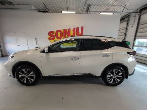 Used 2024 Nissan Murano SV AWD/4WD image 2