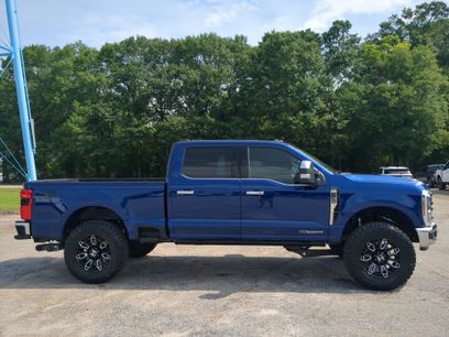 New 2026 Ford F250 Lariat w/ Lariat Premium Package