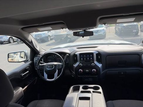 Used 2022 GMC Sierra 1500 SLE w/ X31 Off-Road Package AWD/4WD image 20