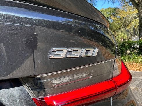 Used 2022 BMW 330i 330i w/ Premium Package 2 image 21