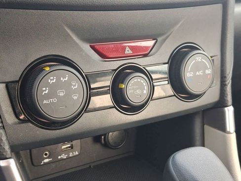 Used 2021 Subaru Forester image 25