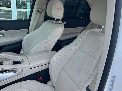 Used 2020 Mercedes-Benz GLE 350 4MATIC image 29