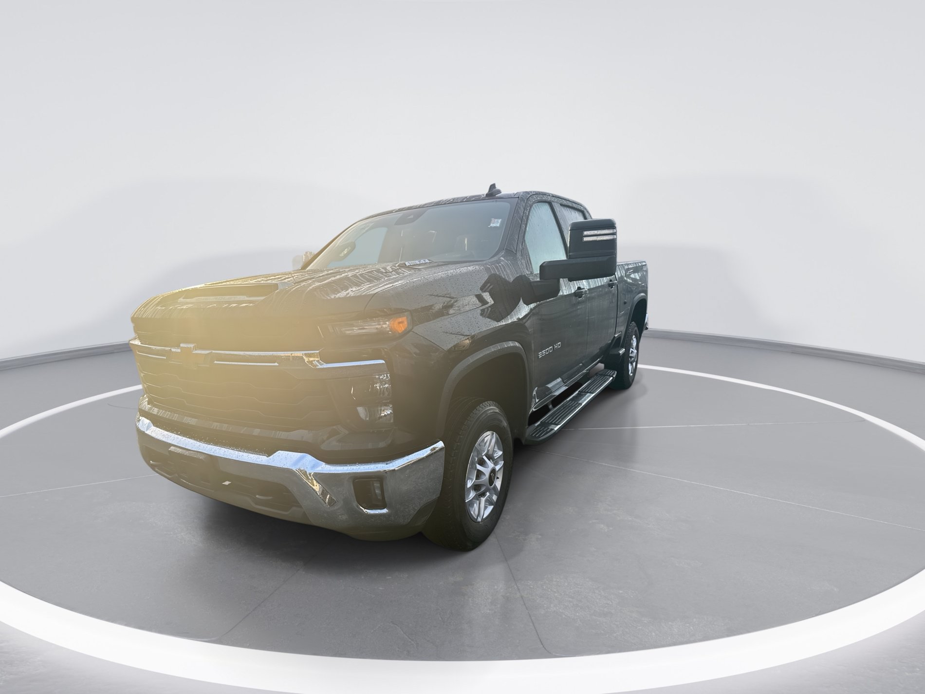 Used 2025 Chevrolet Silverado 2500 LT w/ Convenience Package AWD/4WD image 8