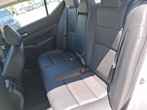 Used 2024 Nissan Altima 2.0 SR FWD image 16
