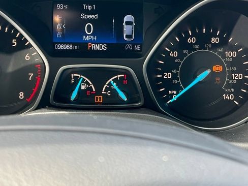 Used 2017 Ford Escape Titanium w/ Equipment Group 301A FWD image 2