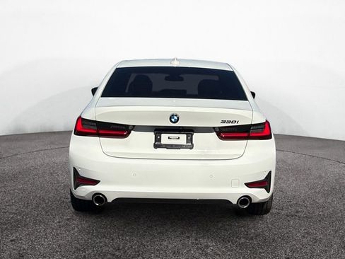 Used 2022 BMW 330i 330i w/ Convenience Package image 4