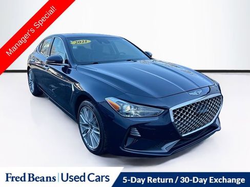Used 2021 Genesis G70 2.0T image 1