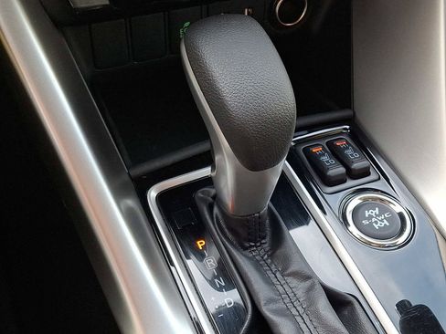 Used 2023 Mitsubishi Eclipse Cross LE image 15