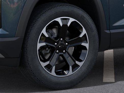 New 2026 Chevrolet Equinox LT image 9