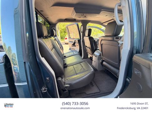 Used 2004 Nissan Titan LE w/ (Tow) Big Tow Pkg image 17