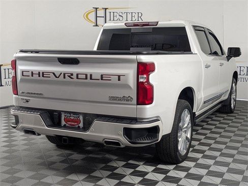 Certified 2022 Chevrolet Silverado 1500 High Country w/ High Country Premium Package image 5