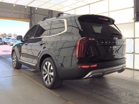 Used 2020 Kia Telluride S image 6