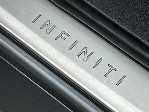 Certified 2019 INFINITI Q60 3.0t Luxe w/ Essential Package RWD image 24