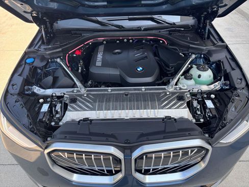 Used 2025 BMW X3 xDrive30i w/ Premium Package image 35