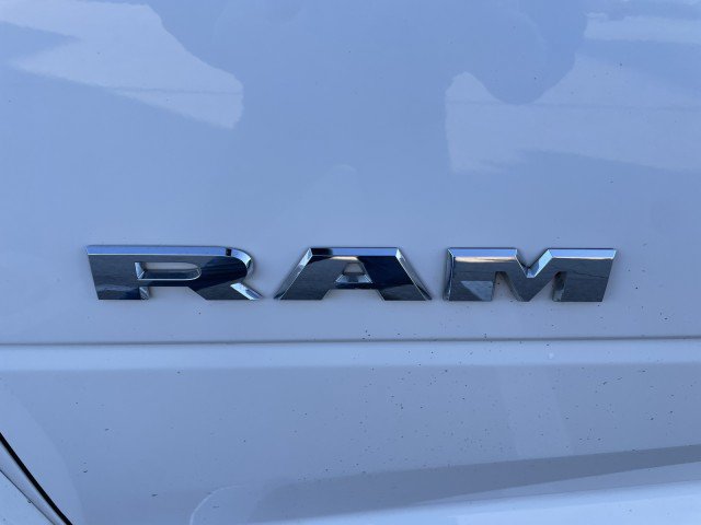 Used 2022 RAM 4500 SLT w/ Quick Order Package 2YG SLT AWD/4WD image 17