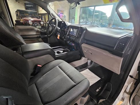 Used 2018 Ford F150 XL w/ Equipment Group 101A Mid image 8