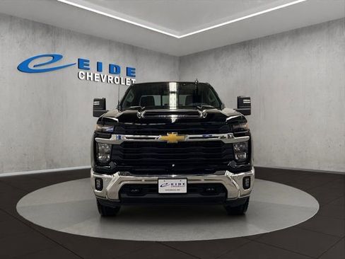 New 2026 Chevrolet Silverado 2500 LT w/ All Star Edition AWD/4WD image 8