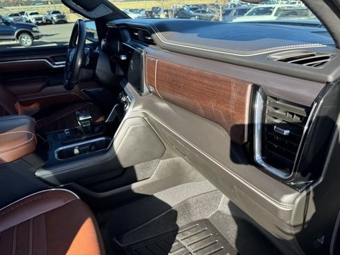 Used 2023 GMC Sierra 1500 Denali Ultimate image 25