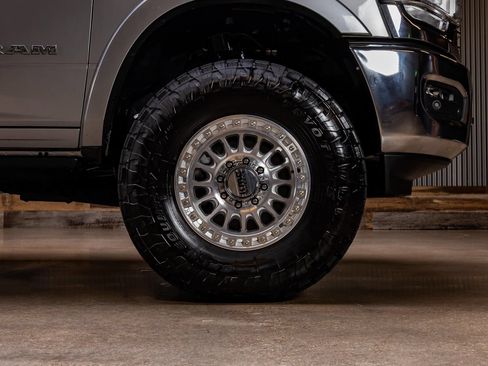 Used 2023 RAM 2500 Limited AWD/4WD image 10