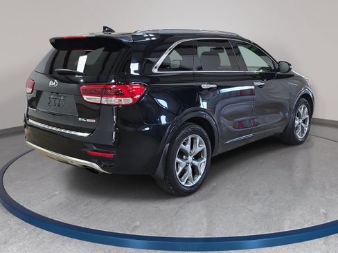 Used 2016 Kia Sorento SX FWD image 6