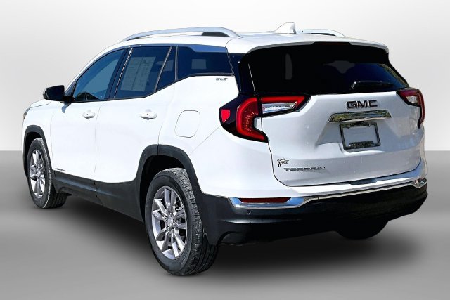 Used 2024 GMC Terrain SLT w/ LPO, Floor Liner Package FWD image 12
