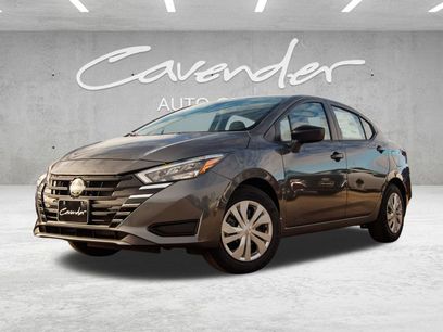 New 2025 Nissan Versa S w/ Trunk Package