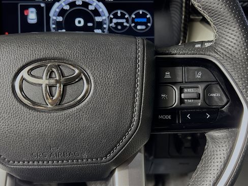 Used 2023 Toyota Sequoia Capstone image 20