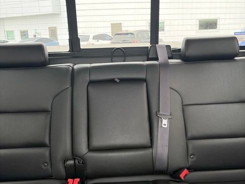 Used 2016 GMC Sierra 1500 SLT w/ All-Terrain Package AWD/4WD image 11