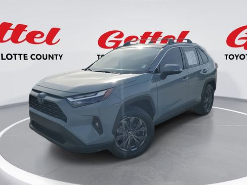 Used 2022 Toyota RAV4 XLE Premium image 1