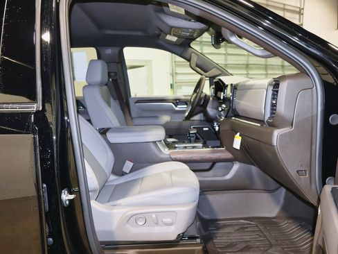 New 2026 GMC Sierra 1500 SLT w/ SLT Premium Plus Package image 27