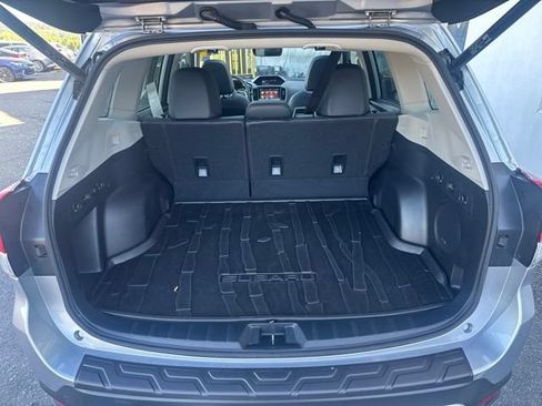 Used 2023 Subaru Forester Touring AWD/4WD image 25