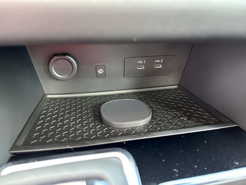 New 2026 Nissan Pathfinder SV w/ SV Premium Package FWD image 33