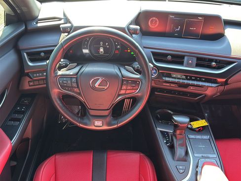 Used 2021 Lexus UX 250h F Sport image 11