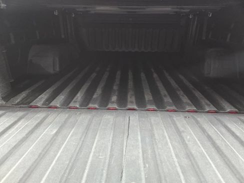 Used 2021 Chevrolet Silverado 1500 LT Trail Boss AWD/4WD image 16