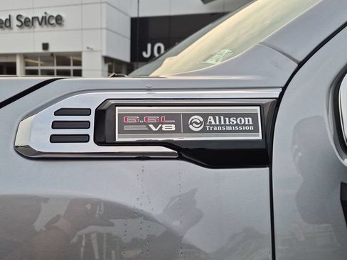 New 2026 GMC Sierra 2500 SLE w/ SLE Value Package; AWD/4WD image 28