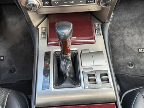 Used 2019 Lexus GX 460 Premium AWD/4WD image 12