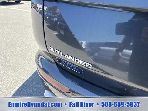 Used 2024 Mitsubishi Outlander Ralliart AWD/4WD image 5